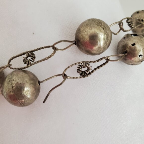 Unique Vintage Rustic Silver Baubles Wrap Necklace Filagree Chain Link 62" - Picture 7 of 7